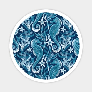 Monochrome Blue and White Seahorses and Starfish Pattern Magnet